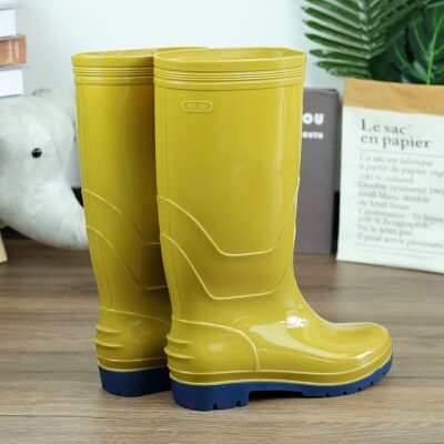 Breathable slip-resistant waterproof outdoor rain boots