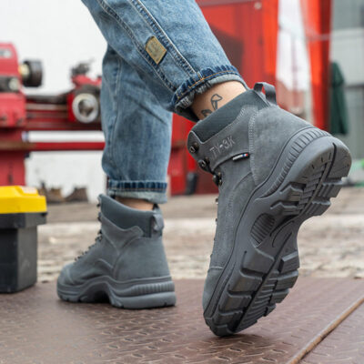 Men’s industrial construction safety boots bulk