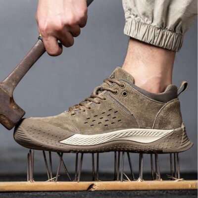 Men’s waterproof oil-resistant safety boots wholesale