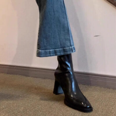 French vintage women’s leather boots supplier