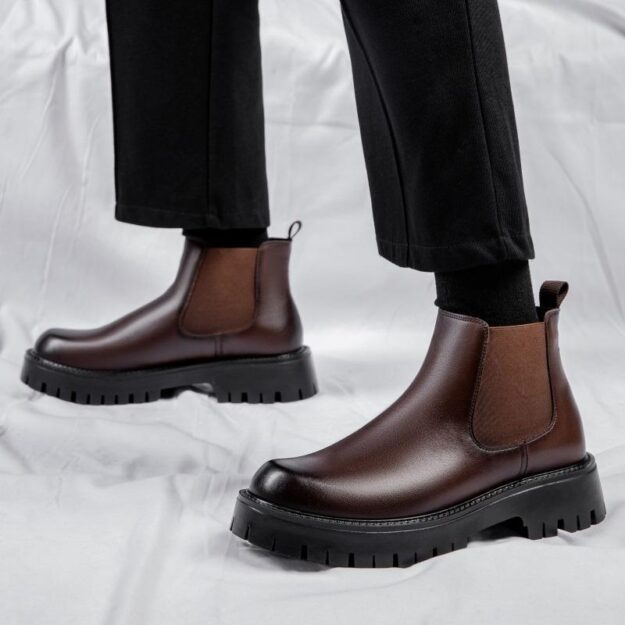 High-quality men’s winter leather boots manufacturer