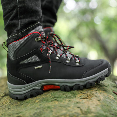 Outdoor non-slip men’s hiking boots durable design