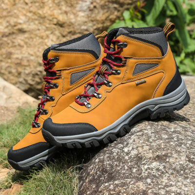 Outdoor non-slip men’s hiking boots durable design