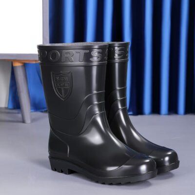 Durable men’s work rain boots factory direct supply