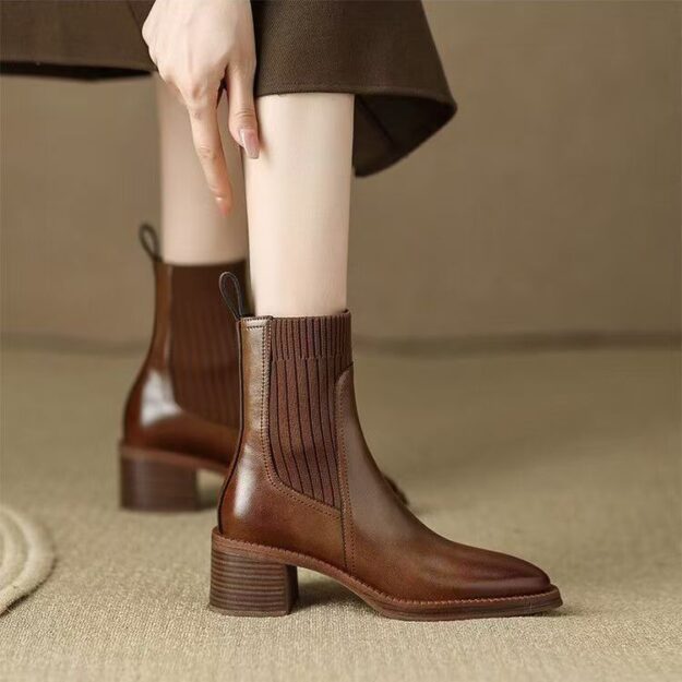 Autumn Winter Leather Short Boots Supplier (5) British Style Short Leather Boots for Women