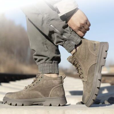 High-Top Soft Sole Safety Boots for Construction