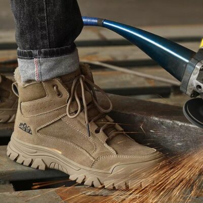 Winter insulated high-top men’s work boots