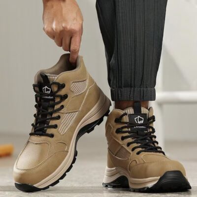 Outdoor waterproof anti-smash men’s work boots