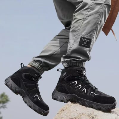 High-Top Safety Boots for Men - Puncture-Resistant