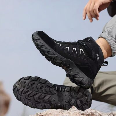 High-Top Safety Boots for Men - Puncture-Resistant