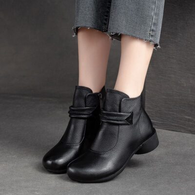 Autumn winter vintage round toe side zipper women leather boots