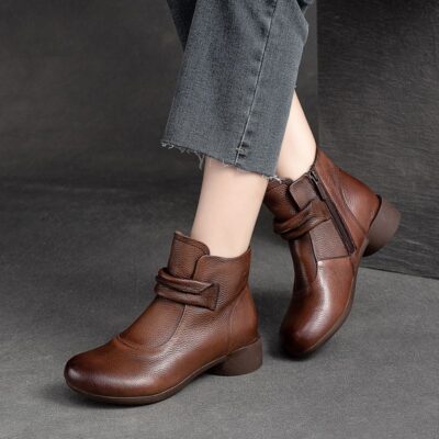 Autumn winter vintage round toe side zipper women leather boots