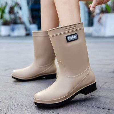 Fashion women mid-calf fleece-lined waterproof rain boots